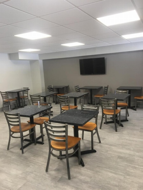 Super 8 by Wyndham Danbury image 26