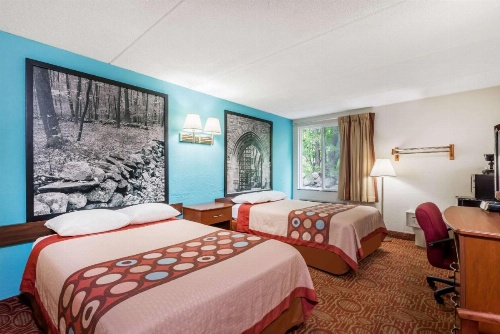 Super 8 by Wyndham Danbury image 29