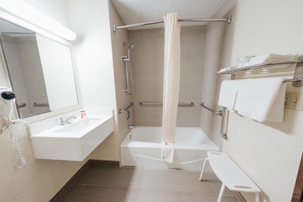 Super 8 by Wyndham Danbury Main image