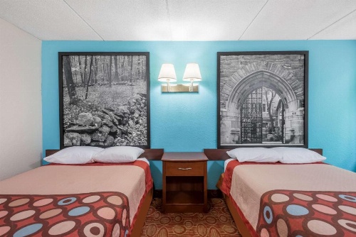 Super 8 by Wyndham Danbury image 30